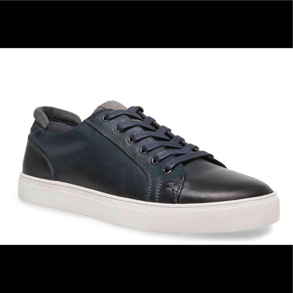 steve madden navy blue shoes